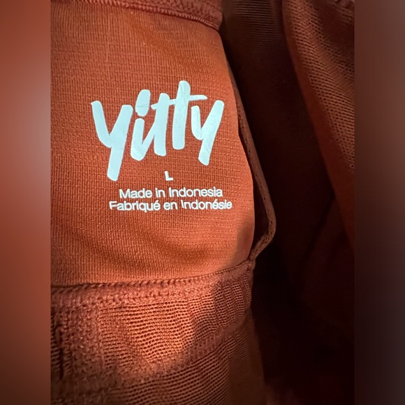 🦁YITTY spotlight shaping demi cup thong bodysuit | shimmered burnt orange/rust - Picture 7 of 13